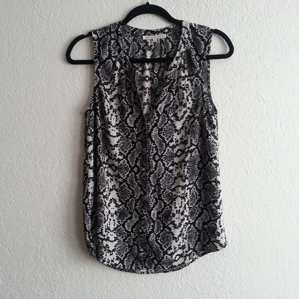 Daniel Rainn | sleevless snake print blouse size S